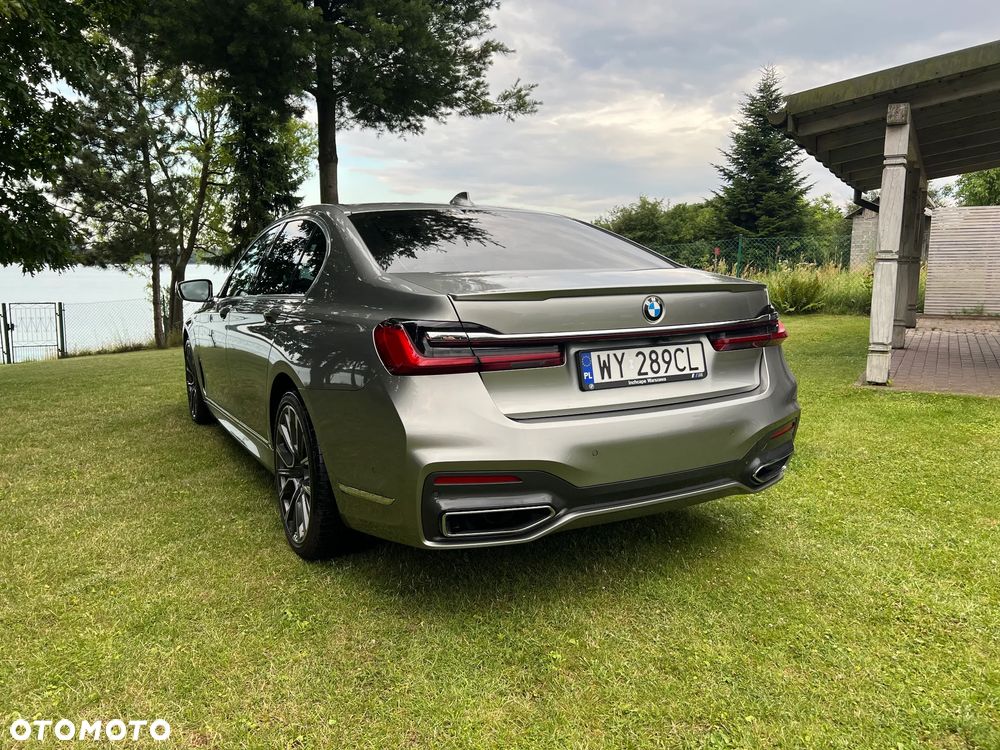 BMW Seria 7 740d xDrive mHEV sport - 19