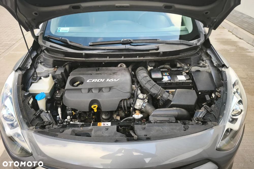 Hyundai i30 1.6 CRDi Comfort EU5 - 7