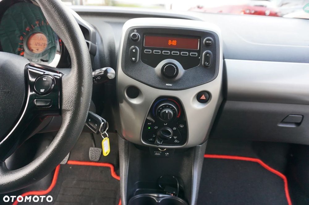 Peugeot 108 - 35