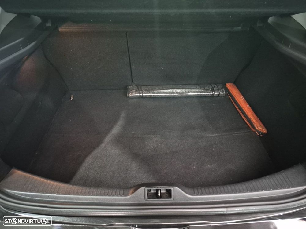 Renault Mégane 1.5 dCi Confort - 11