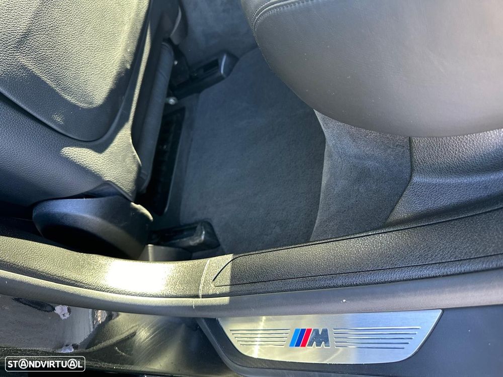 BMW 750 d xDrive Pack M - 11