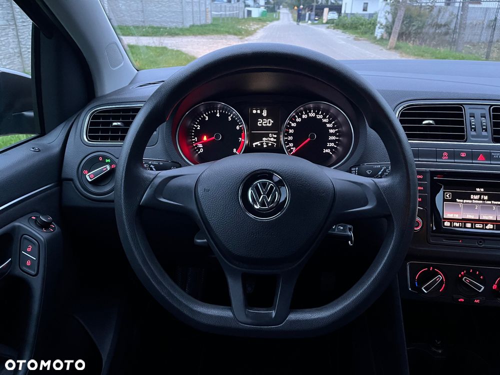 Volkswagen Polo - 23