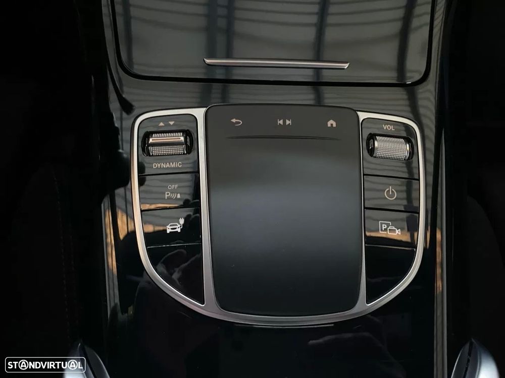 Mercedes-Benz EQC - 17