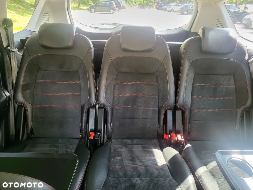 Ford S-Max 2.0 EcoBoost Titanium X - 24