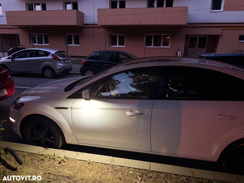 Ford Mondeo - 16