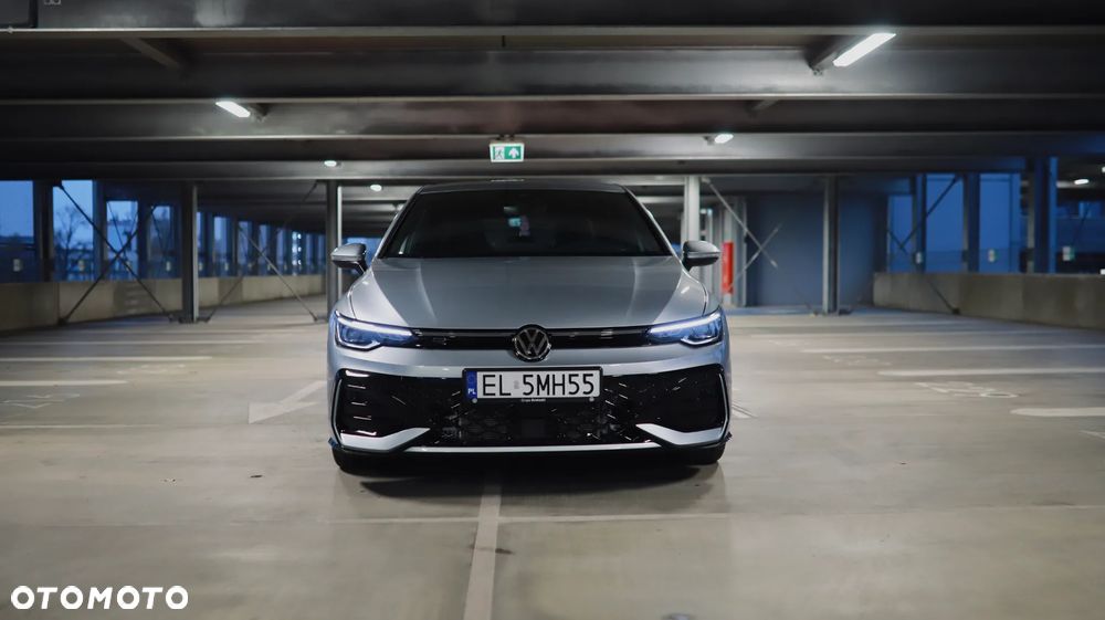 Volkswagen Golf - 12