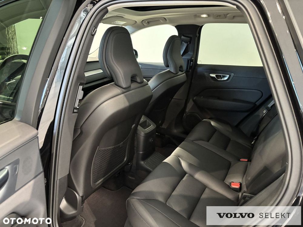 Volvo XC 60 - 24