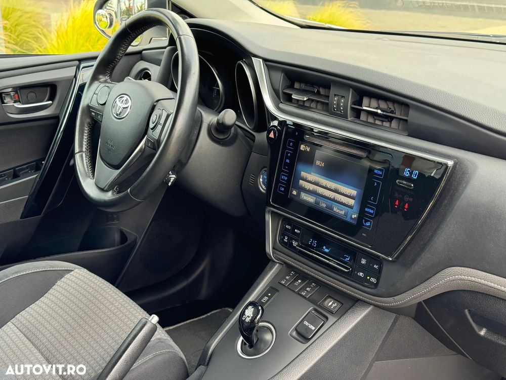 Toyota Auris 1.8 L VVT-i Sol+ - 20