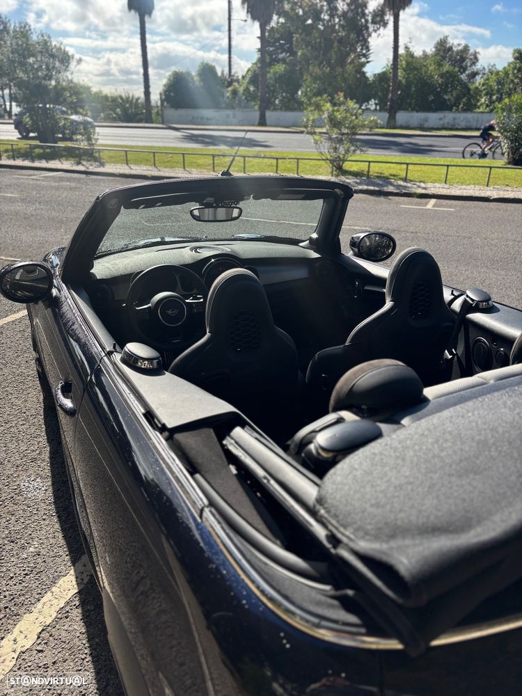 MINI Cabrio John Cooper Works Premium JCW Plus - 9