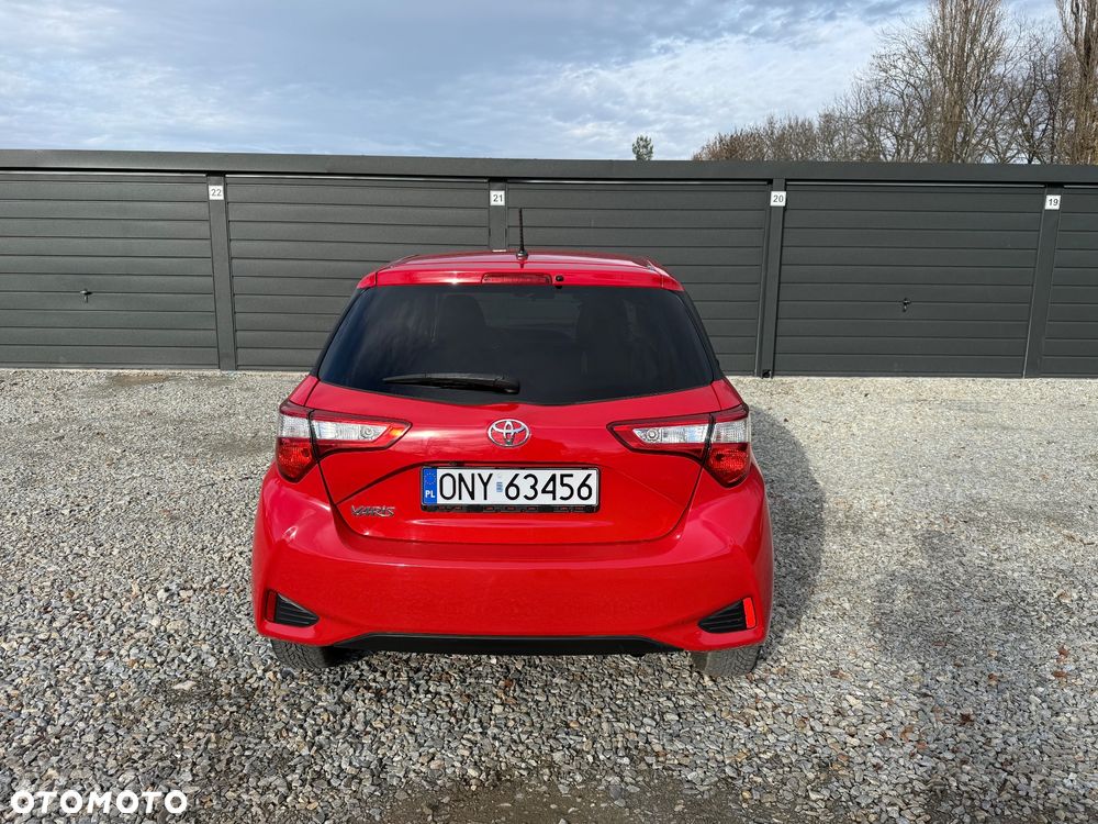 Toyota Yaris 1.5 Premium CVT - 6