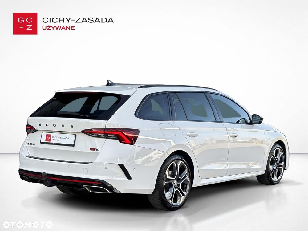 Skoda Octavia 2.0 TDI RS DSG - 5