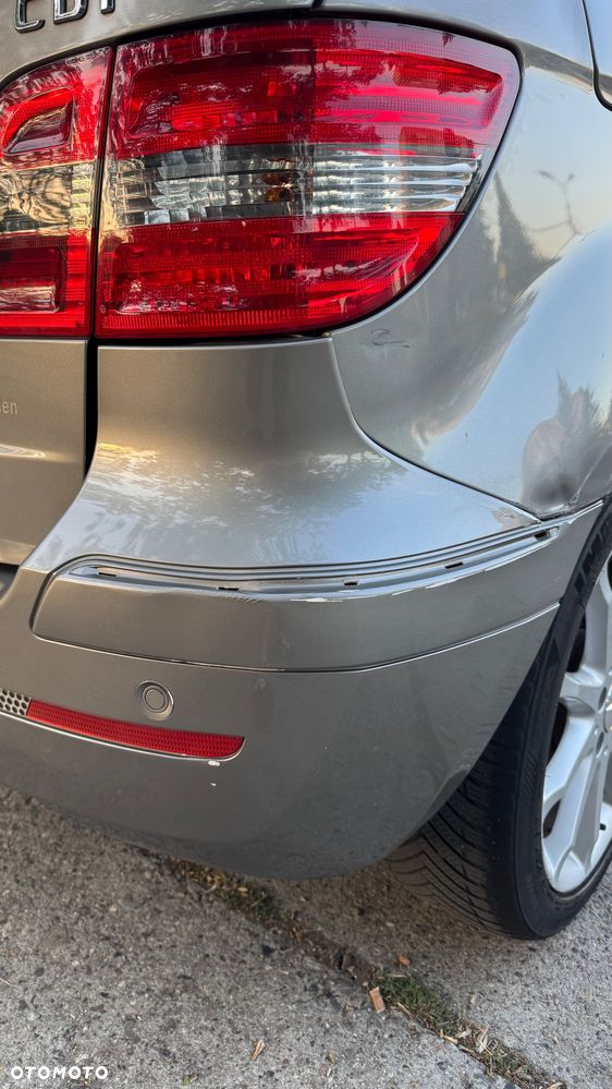 Mercedes-Benz Klasa B 180 CDI DPF Autotronic Special Edition - 9