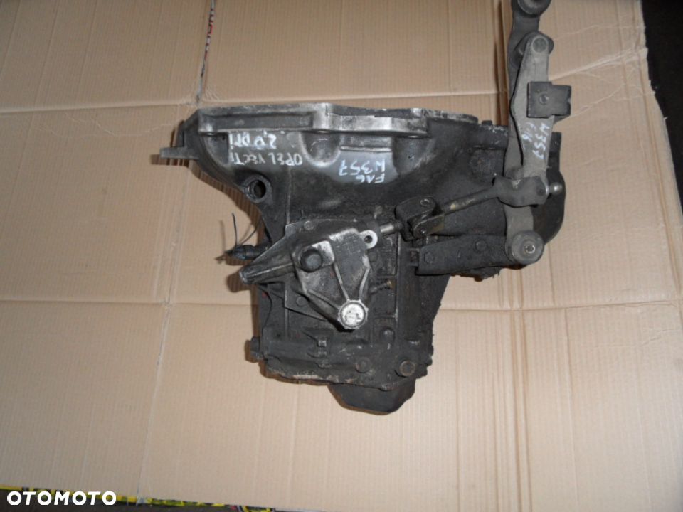 SKRZYNIA BIEGOW MEGANE I 1.6 16V JB1 961 - 7
