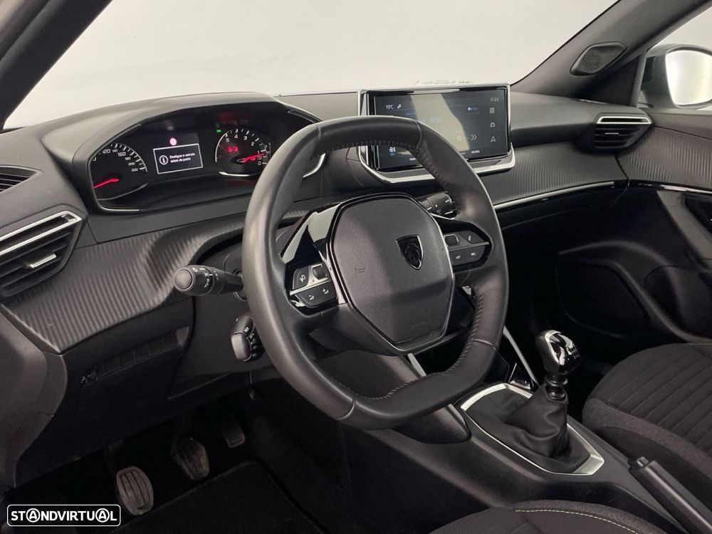 Peugeot 2008 1.2 PureTech Active - 16