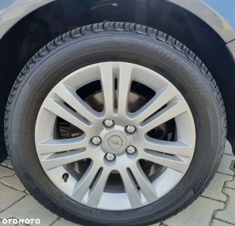 Opel Astra 1.6 Cosmo - 16