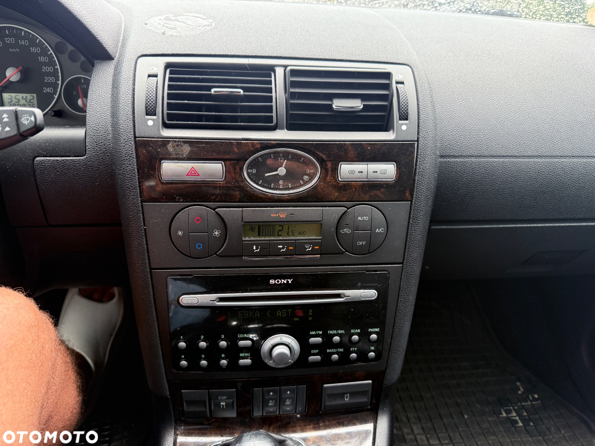 Ford Mondeo 2.0 TDCi Platinium X - 18