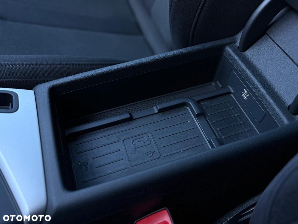 Audi A4 Avant 35 TDI mHEV Advanced S tronic - 34