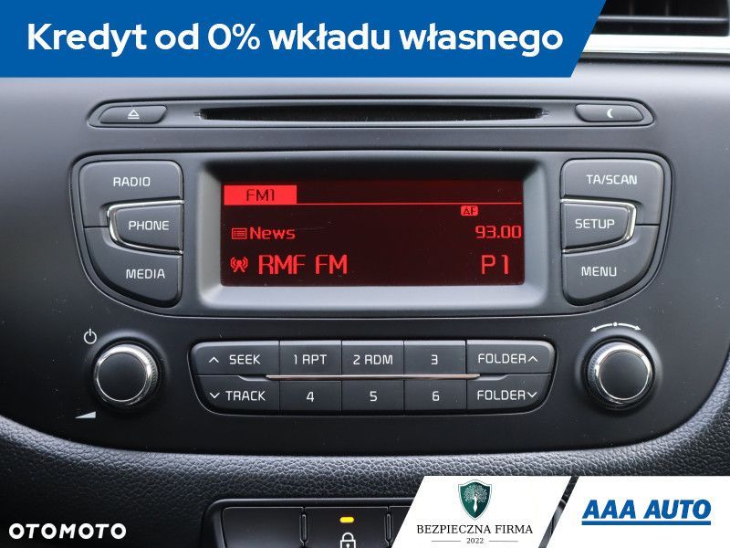Kia Ceed - 13