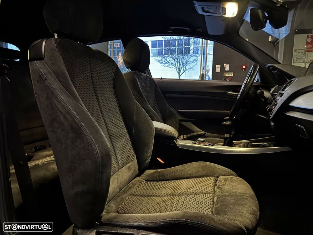 BMW 118 d Pack M - 36