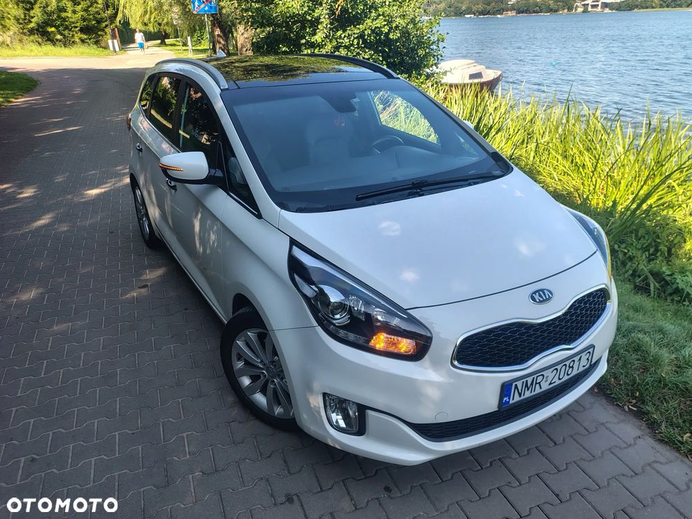 Kia Carens 1.7 CRDi 141 ISG Vision - 1