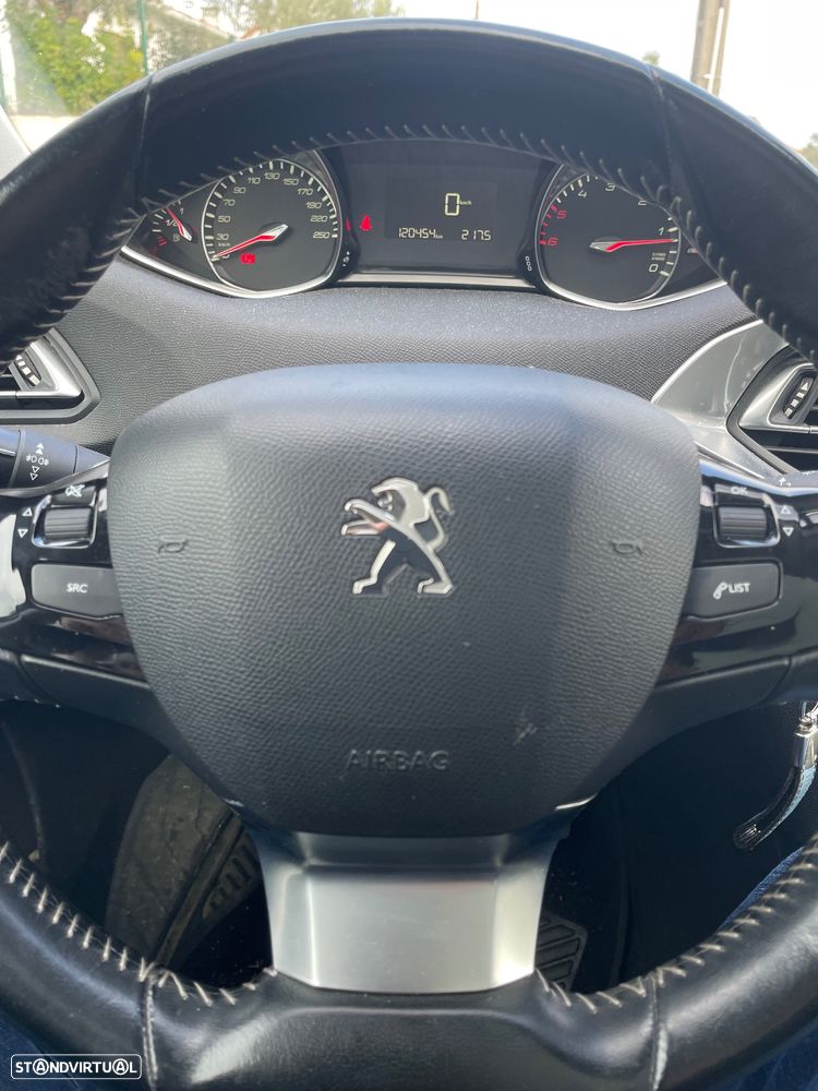 Peugeot 308 SW 1.6 e-HDi Allure - 15