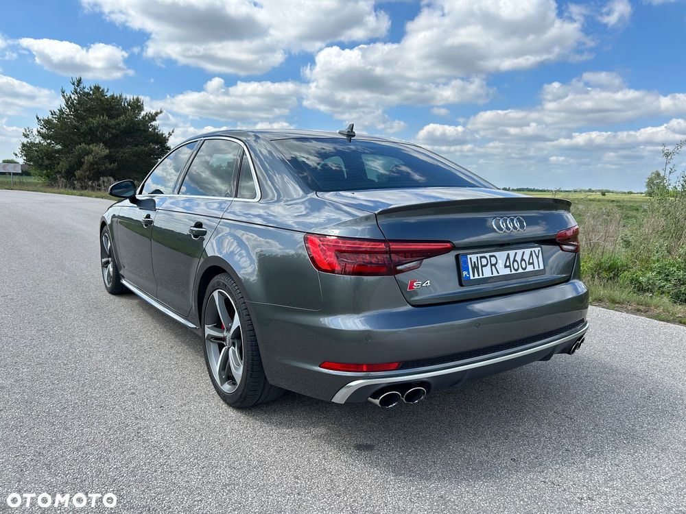 Audi S4 Limousine - 6