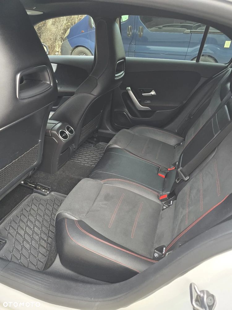 Mercedes-Benz Klasa A 250 4Matic 7G-DCT AMG Line - 20