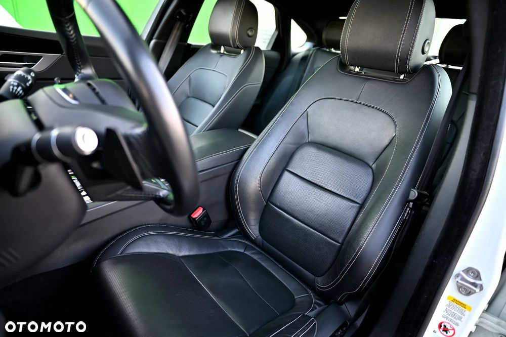 Jaguar XF 35t AWD R-Sport - 20