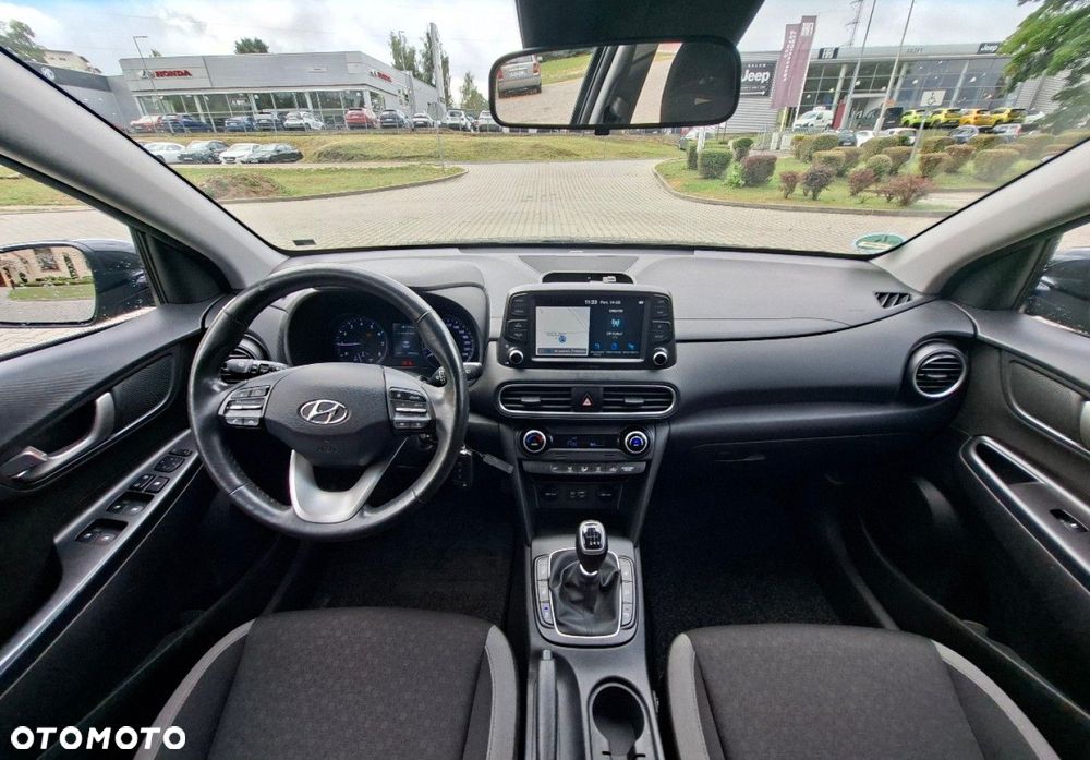 Hyundai Kona - 24