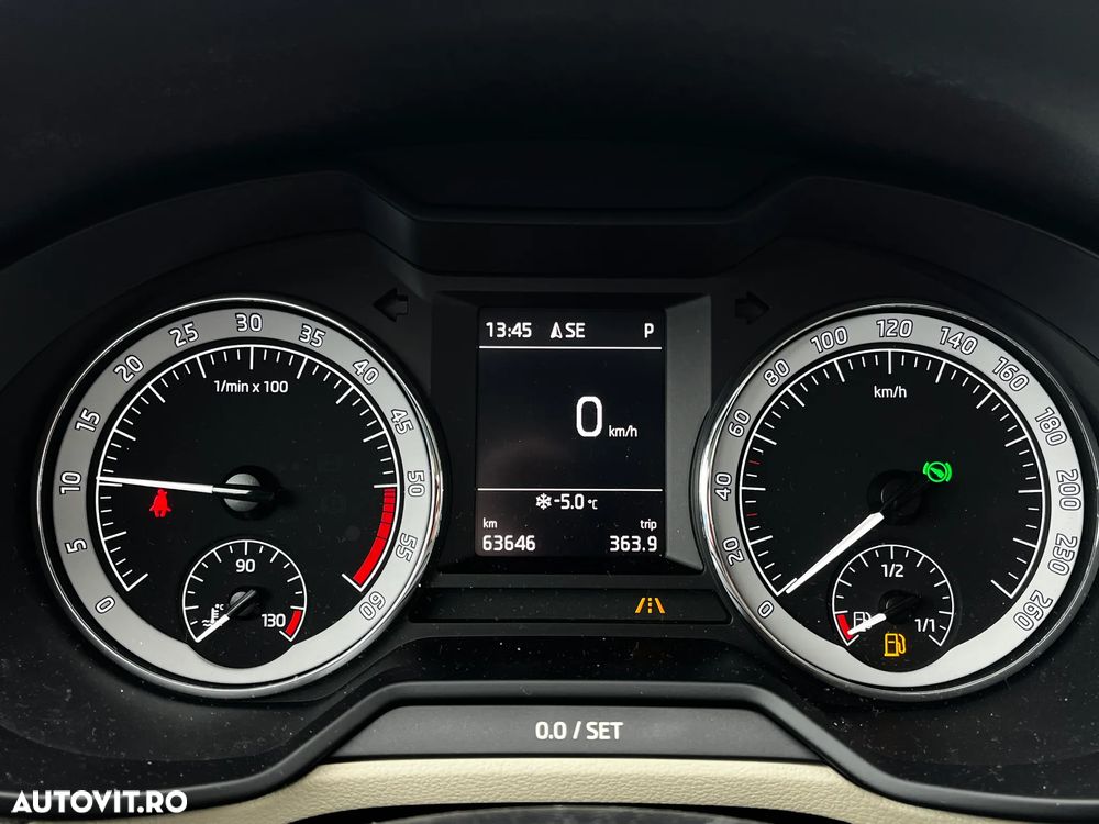 Skoda Octavia 2.0 TDI DSG Laurin&Klement - 15