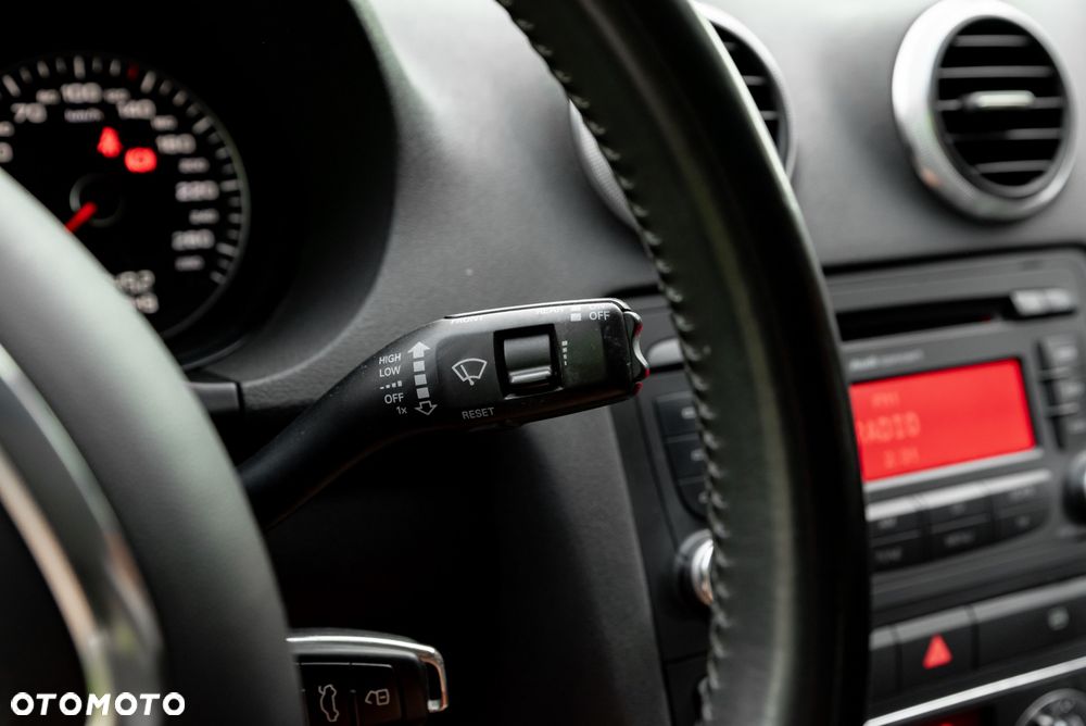 Audi A3 Sportback 2.0 TDI Attraction - 34