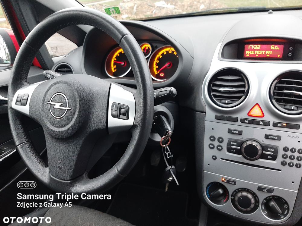 Opel Corsa 1.4 16V Active - 6