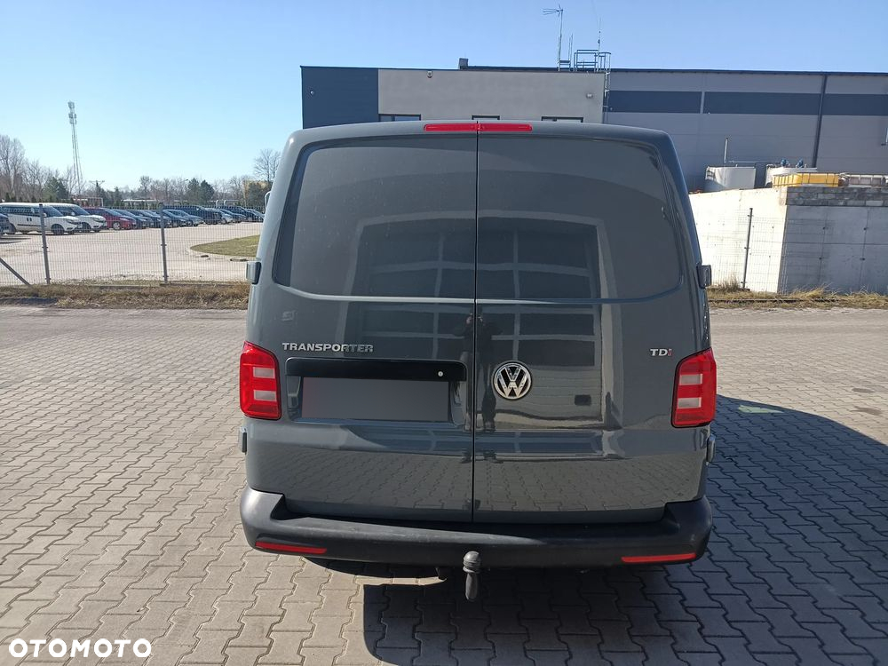 Volkswagen Transporter T6 - 4