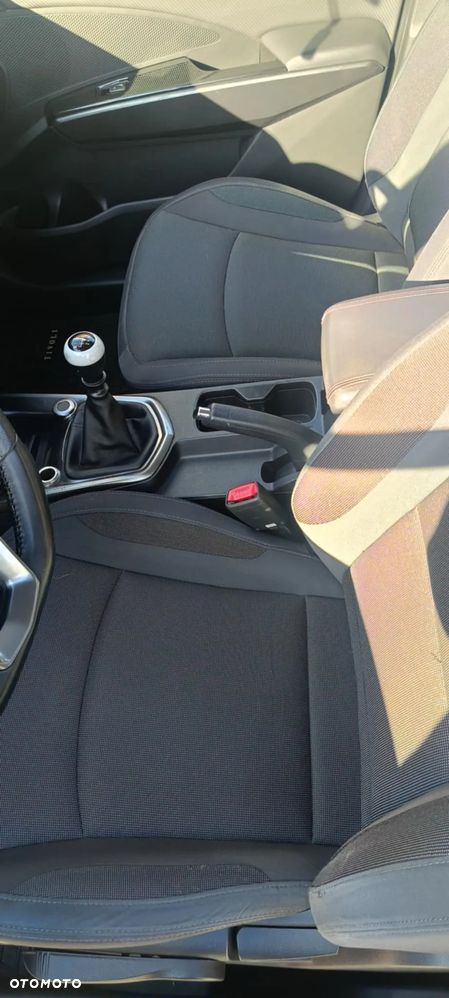 SsangYong/KGM Tivoli - 9