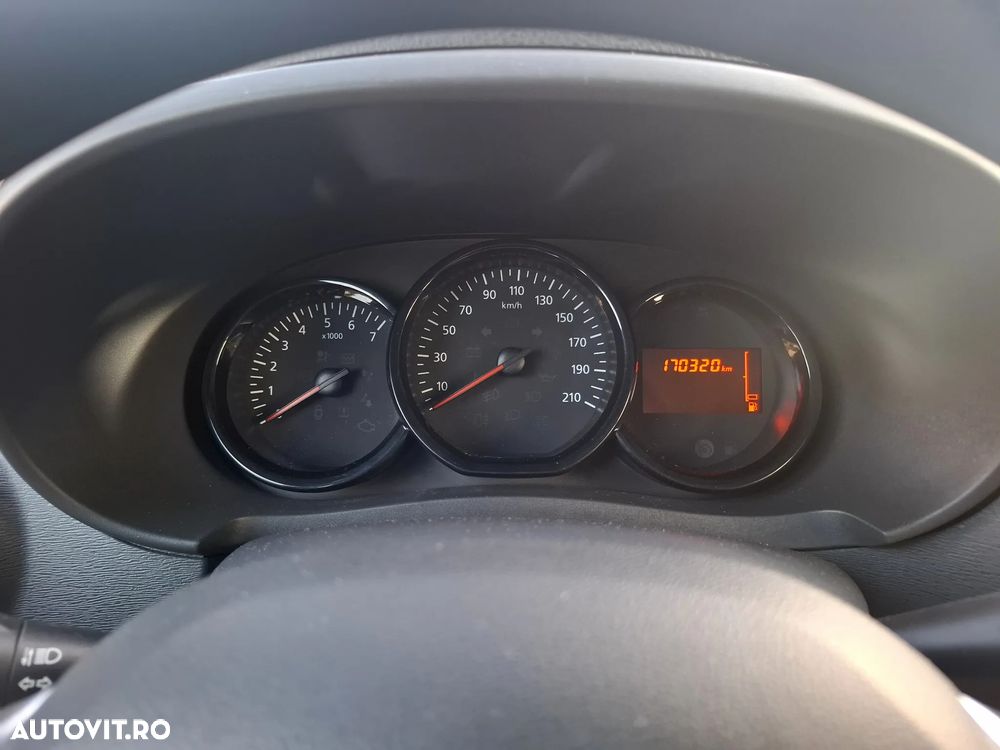 Dacia Lodgy 1.6 SCe Laureate - 14