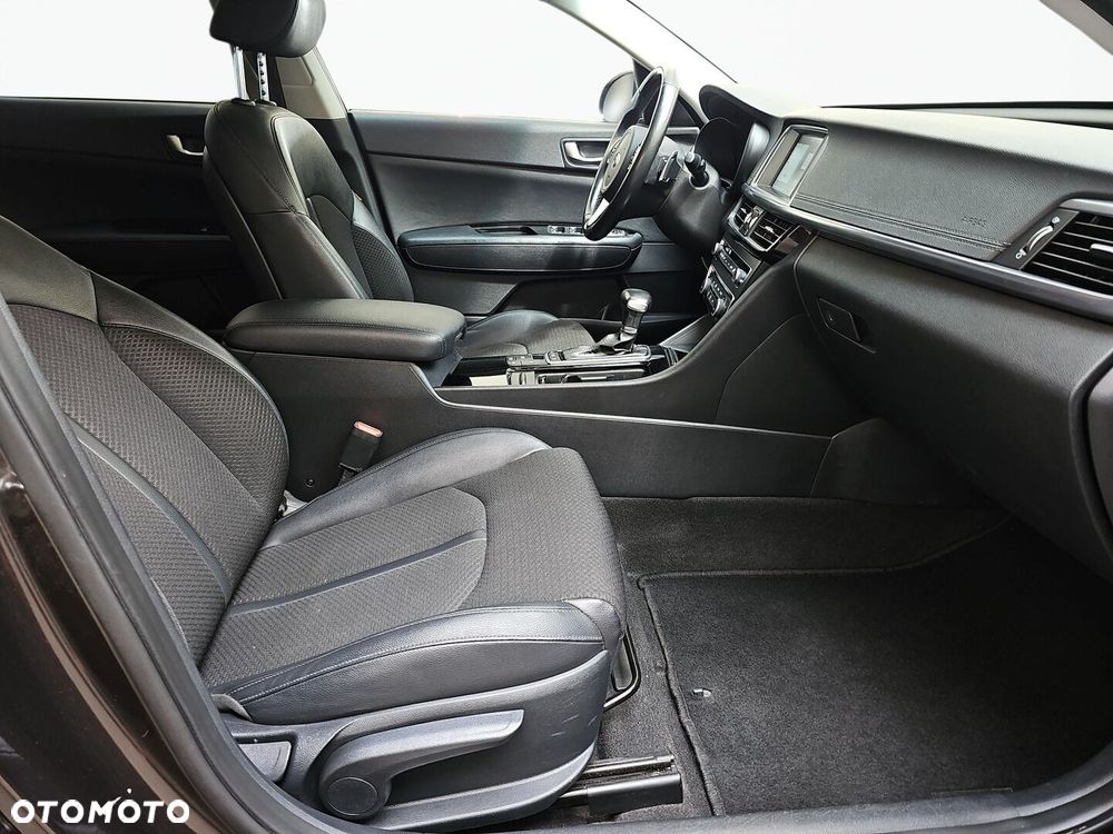 Kia Optima 1.7 CRDI L DCT - 12