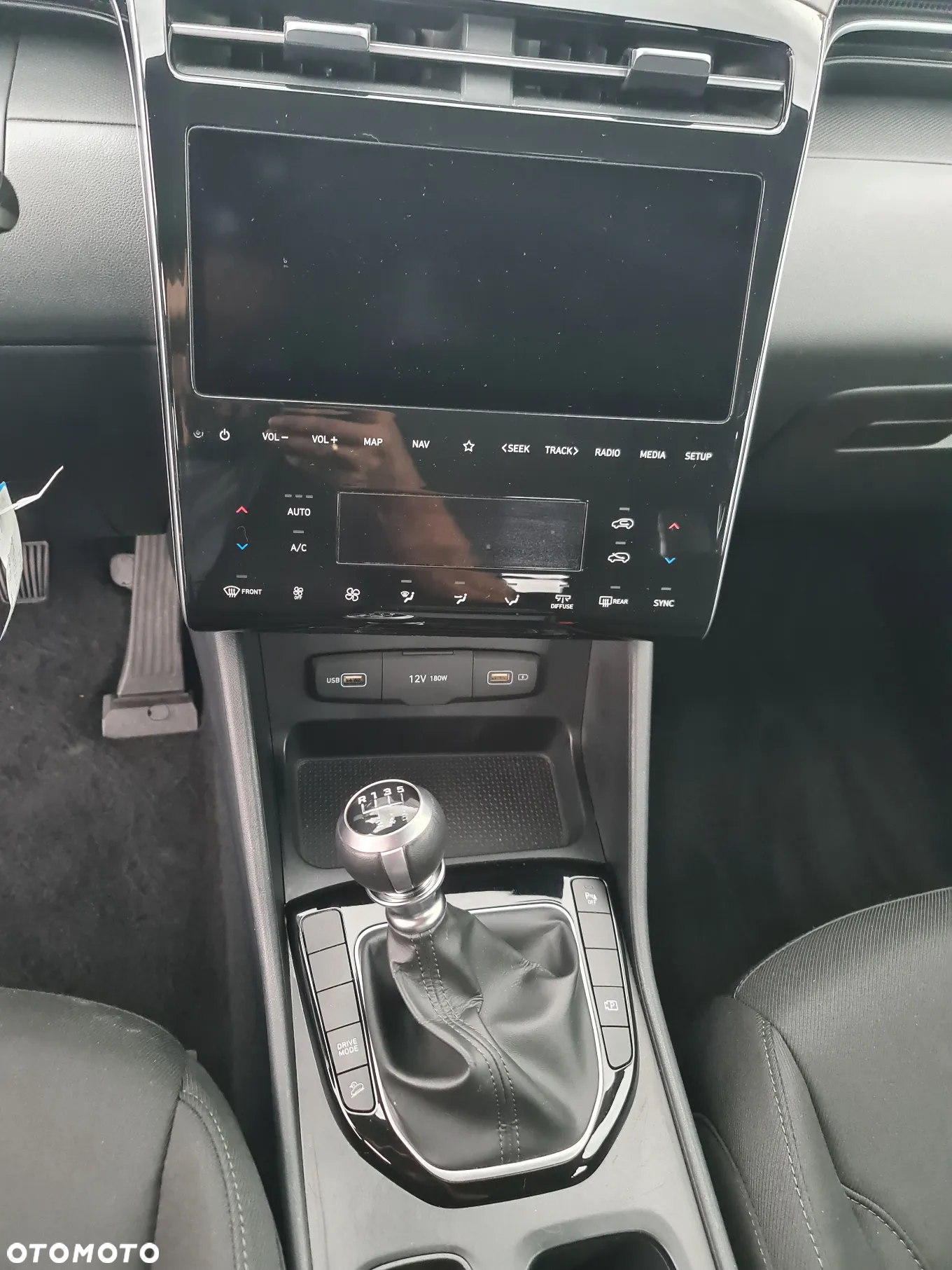 Hyundai Tucson 1.6 T-GDi Pure 2WD - 21
