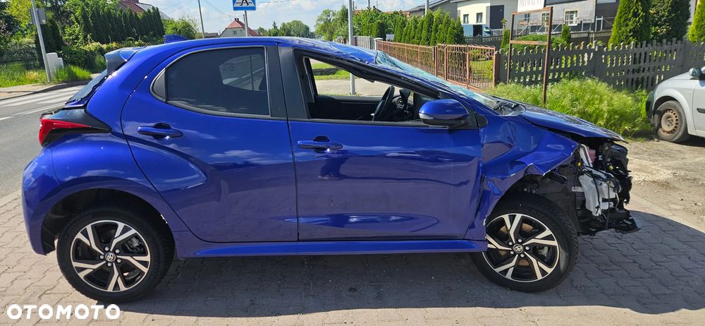 Toyota Yaris Hybrid 1.5 Executive - 4