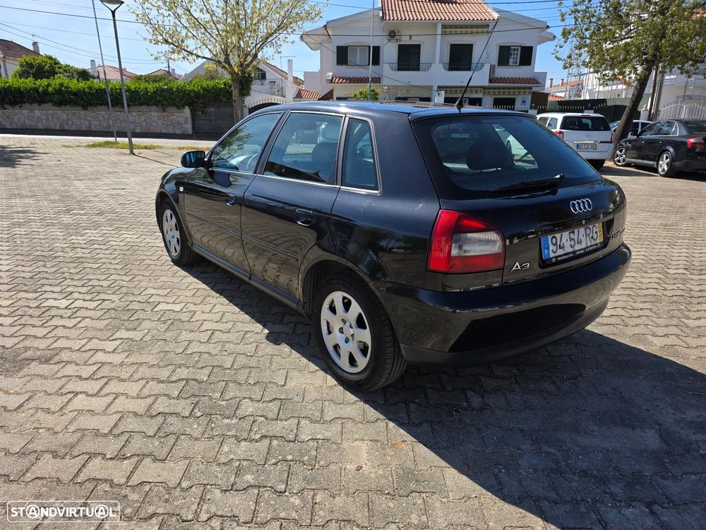 Audi A3 1.9 TDI Attraction - 3