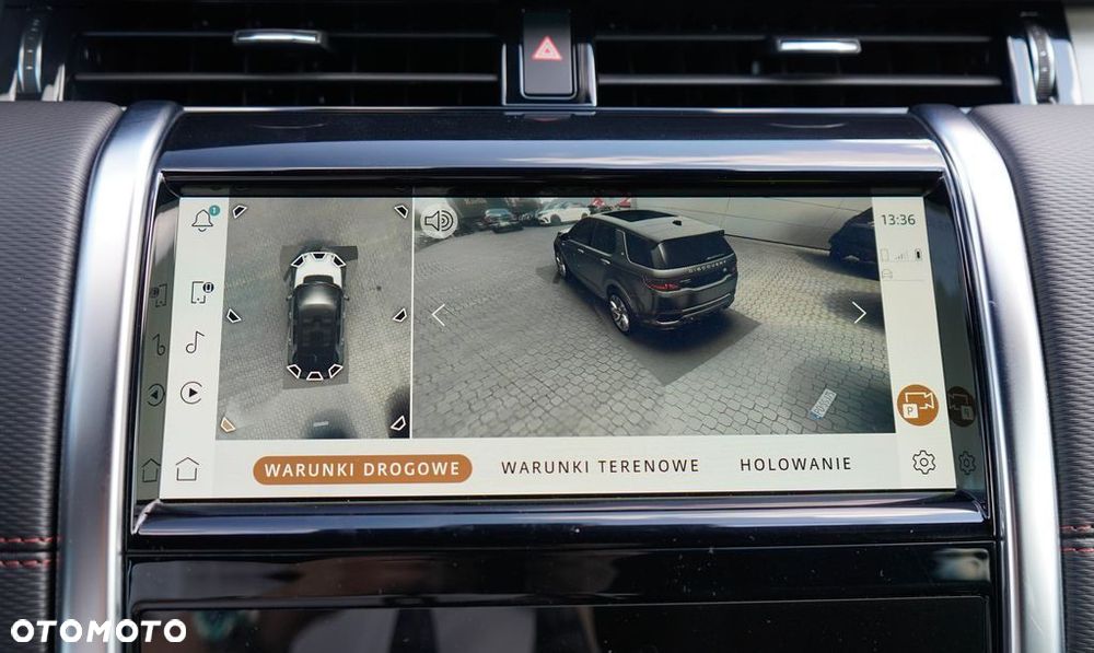Land Rover Discovery Sport - 26
