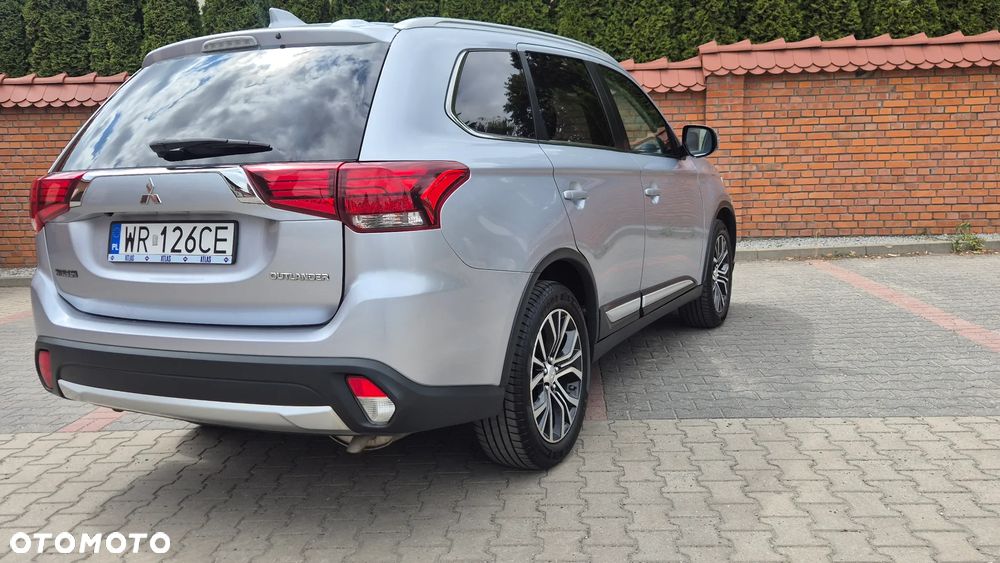 Mitsubishi Outlander 2.0 Intense 2WD CVT - 8