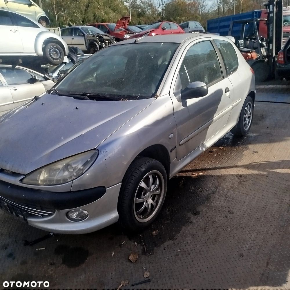 Peugeot 206  na części - 3