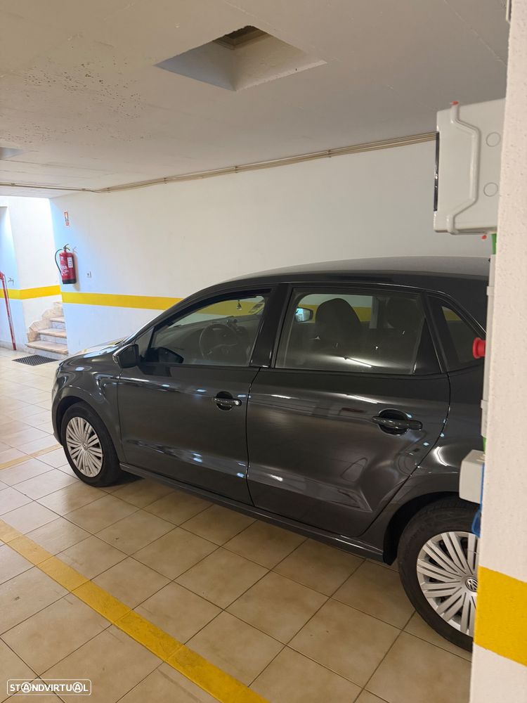 Volkswagen Polo 2015 photo 3