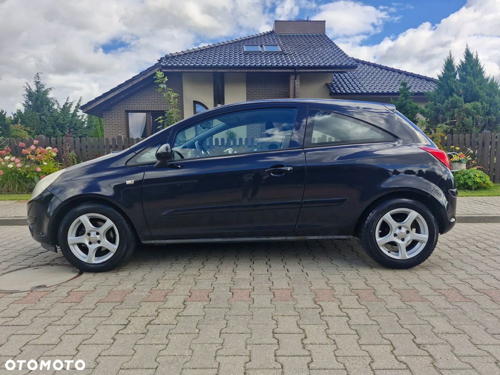 Opel Corsa - 4