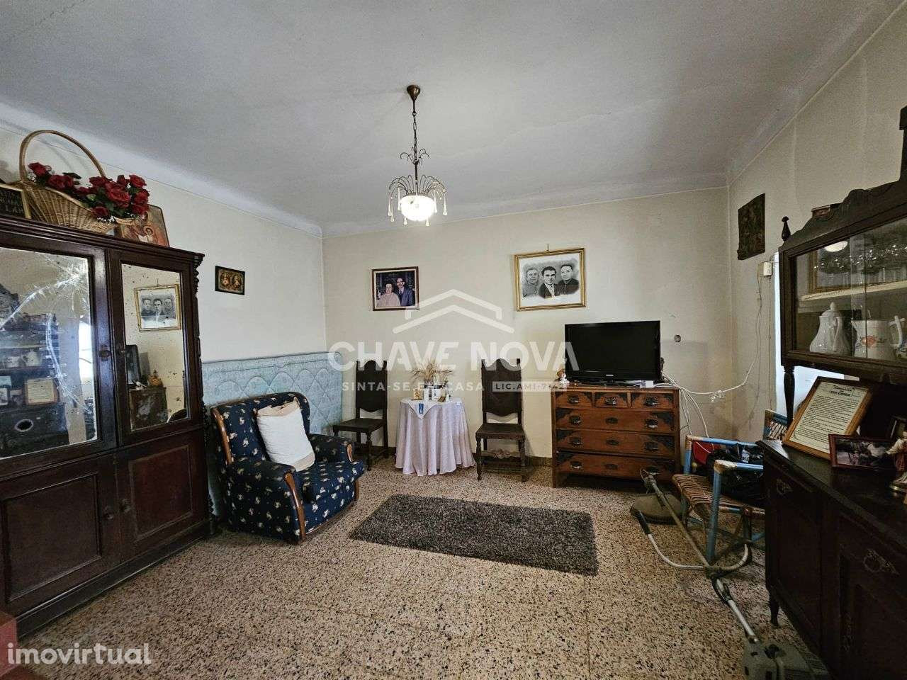 Moradia Isolada V2 em Espadanedo (Cinfães) - Grande imagem: 5/48