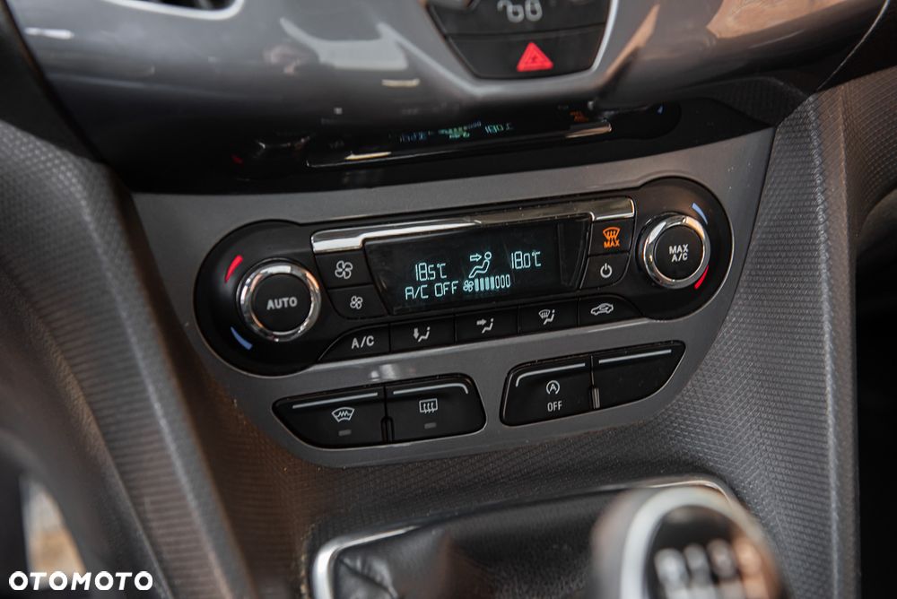 Ford Tourneo Connect - 17