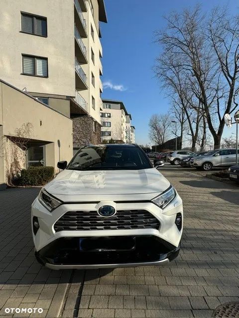 Toyota RAV4 ver-2-5-hybrid-selection-4x4 - 6