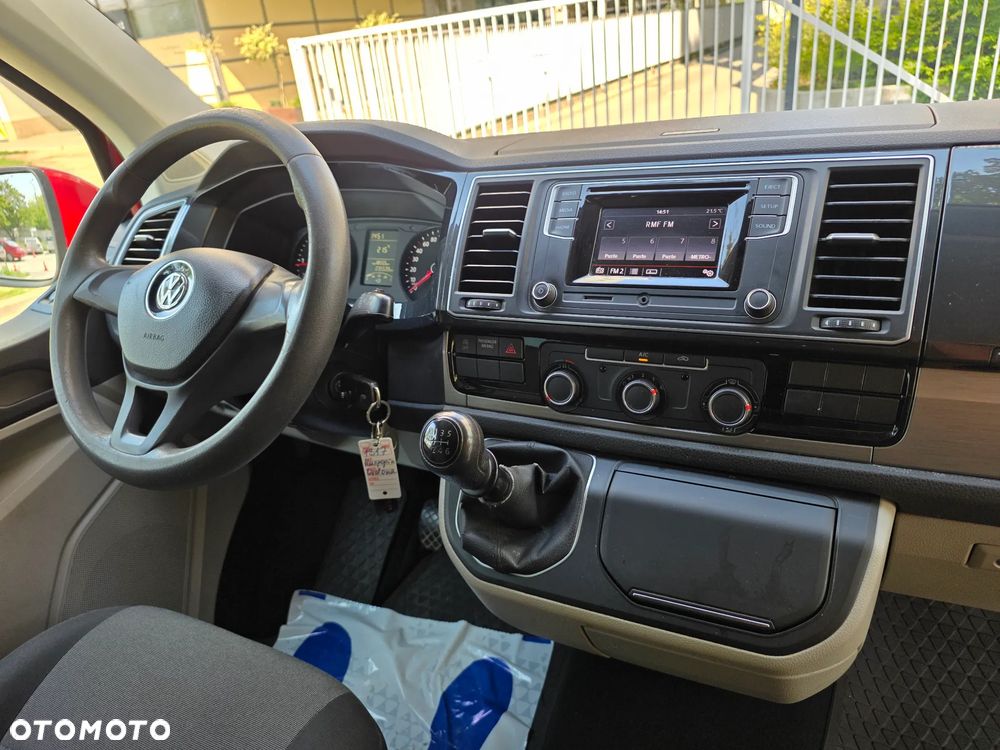 Volkswagen Transporter Kombi L2H1 - 10