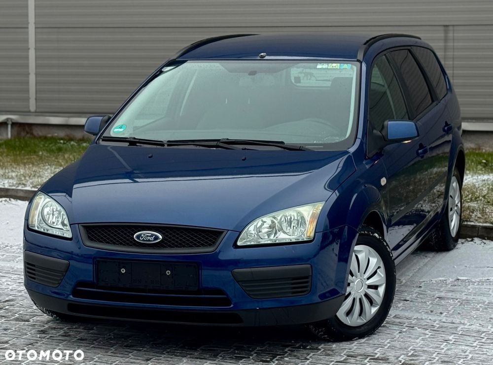 Ford Focus 1.8 Ghia - 2