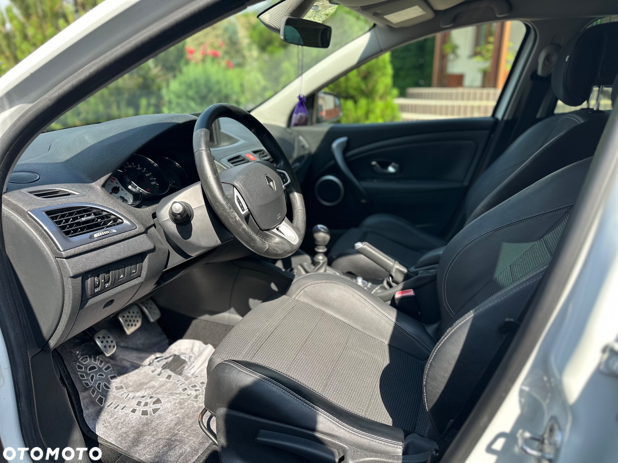 Renault Megane - 12